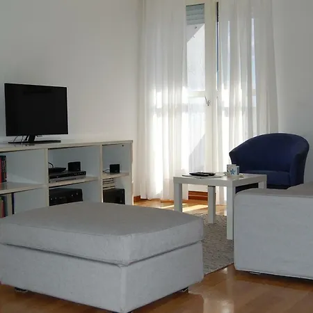 Definis Apartment